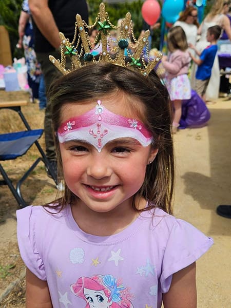 Face Painter for Birthday Parties.